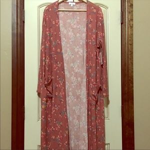 Like new lularoe. Size large